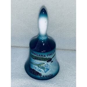 Vintage Bell Niagara Falls Canada Souvenir Green 4 1/2 Inches Tall Made in Japan